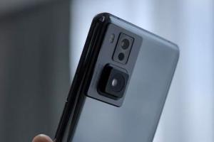 Oppo Teases its Retractable Camera Tech; Here's a Look