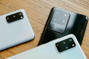 Samsung Starts Rolling out Android 12-Based One UI 4.0 to Galaxy S20, Note 20 Phones