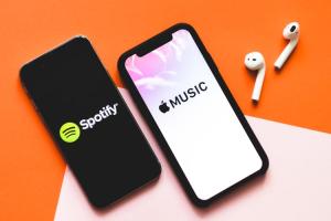 Spotify Continues to Lead the Music Streaming Space; Apple Music Comes in Second