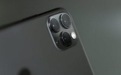 New Quantum Dots Camera Tech Could Eliminate Camera Bumps in Smartphones!