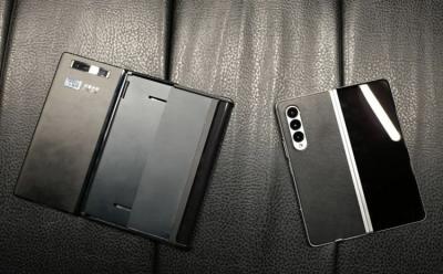 TCL foldable concepts showcased MWC 2022