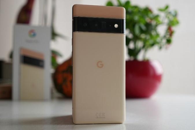 Google Rolls Out April Security Update for Pixel 6 Phones with Bug ...