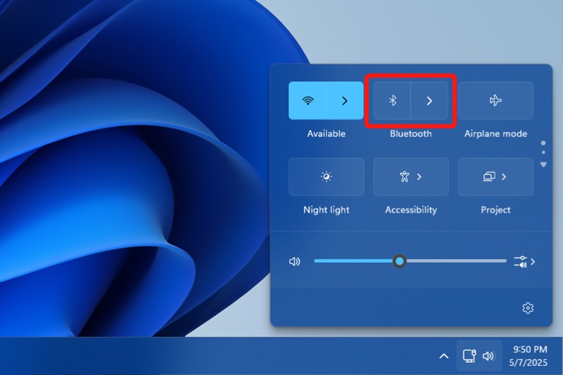 Windows Action center with Bluetooth Icon Highlighted