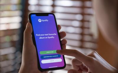 How to Check and Clear Your Spotify Listening History