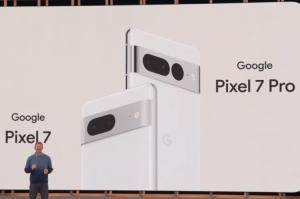 Google Gives Us an Official First Look at the Pixel 7 Series