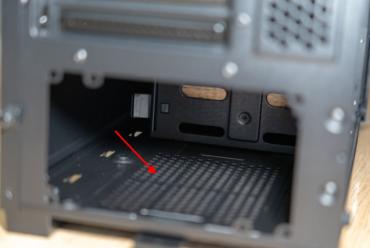 How to Install a Power Supply (PSU) in Your PC (2024) | Beebom