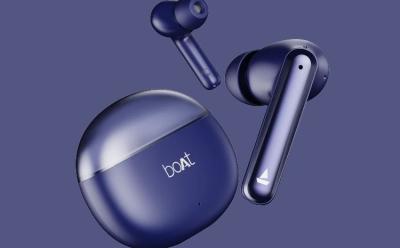 boAt Airdopes 141 Neo in blue color option
