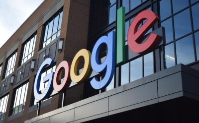 Detroit,,Mi,-,December,2019:,Sign,On,The,Google,Building