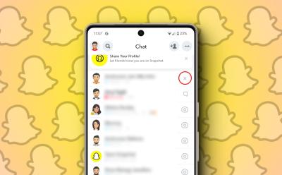Snapchat showing x icon in the chat feed