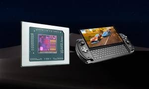 AMD Ryzen 7 8840U Beats Steam Deck's CPU Efficiency; 7% Better FPS at 10W!