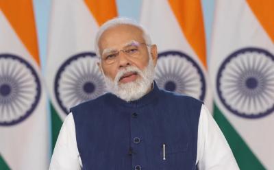 PM Modi announcing three chip manufacturing facilities in india