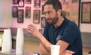 Does Any Real-Life Chef Appear in The Bear