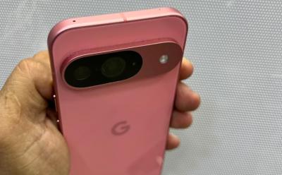 Pixel 9 Leaks Again, But In a New Vibrant Pink Color
