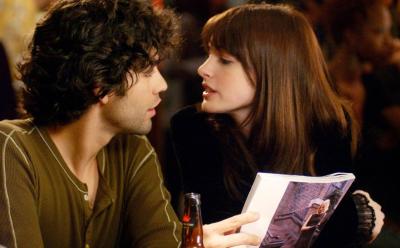 Anne Hathaway and Adrian Grenier from The Devil Wears Prada