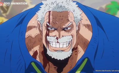 Injured Garp against Kuzan