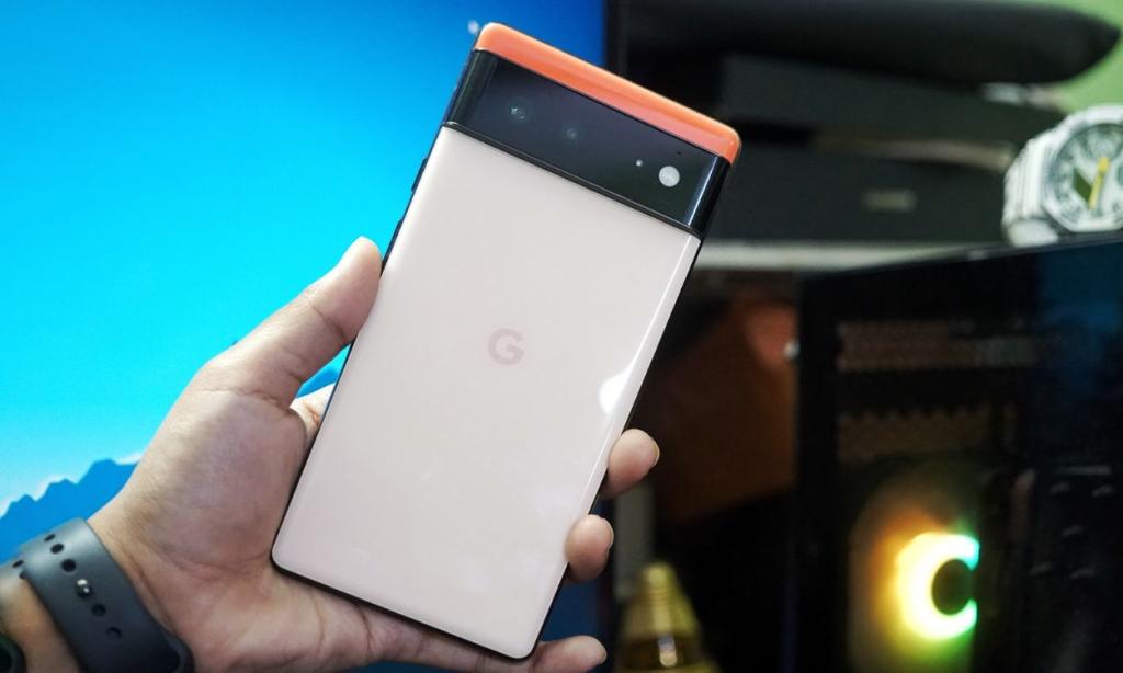 Google Surprises Pixel 6, 7, and Fold Users with Extended Support to 5 ...