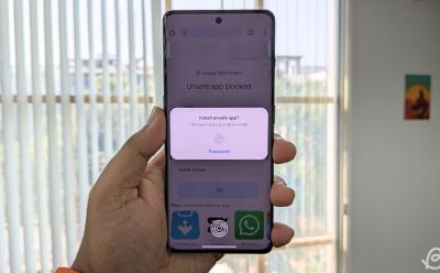 Google Play Protect now requires biometrics to sideload apps featured image
