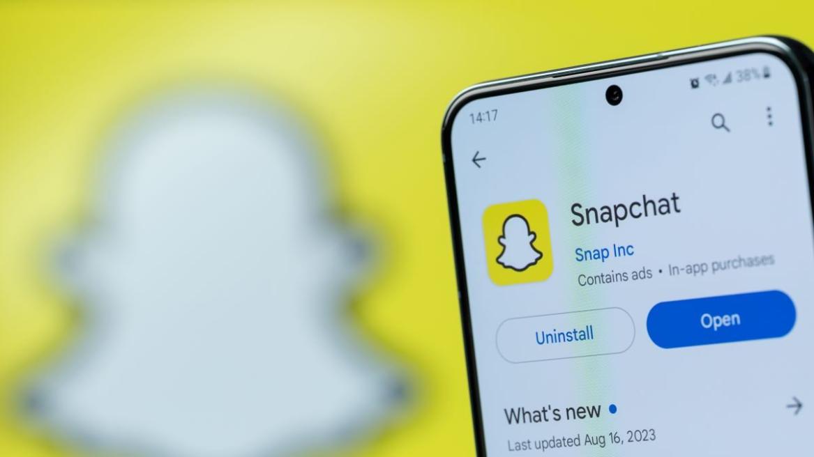 Snapchat Sponsored Snaps Promoted Places Cover