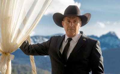 John Dutton during his Governor celebration event in Yellowstone.