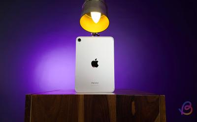 Image of the iPad mini 7 back placed on cabinet