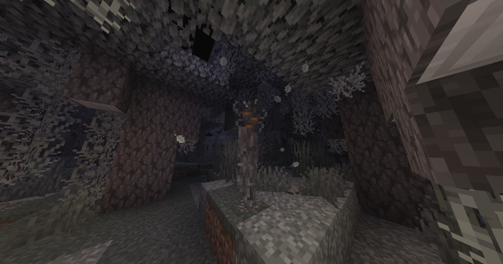 Creaking in Pale Garden