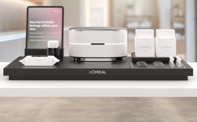 product image of L’Oréal CellBio with various accessories laid out on a flat surface
