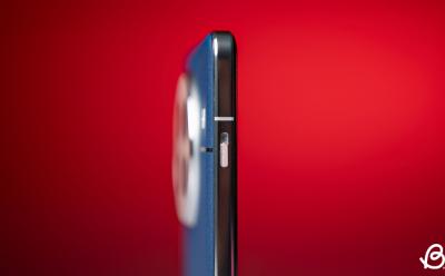 shot of the OnePlus 13 focusing on the Alert Slider on the left edge