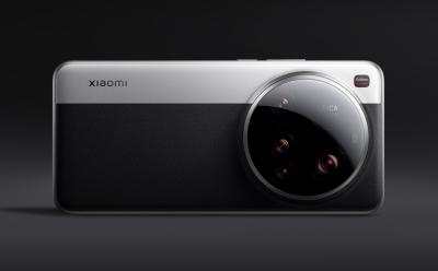 Xiaomi 15 Ultra in the Leica classic camera look