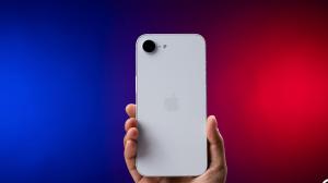 iPhone 17e Leak Hints at Flagship Features Coming to Apple’s Budget Phone