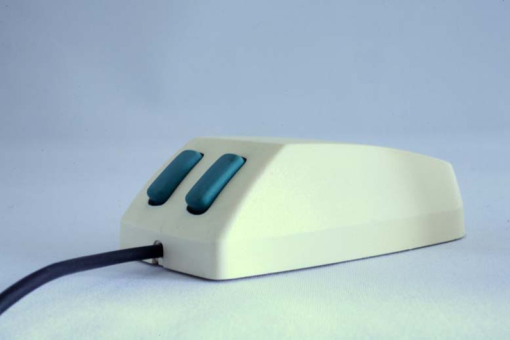 5 Revolutionary Gadgets From Microsoft's 50 Years of Innovation | Beebom