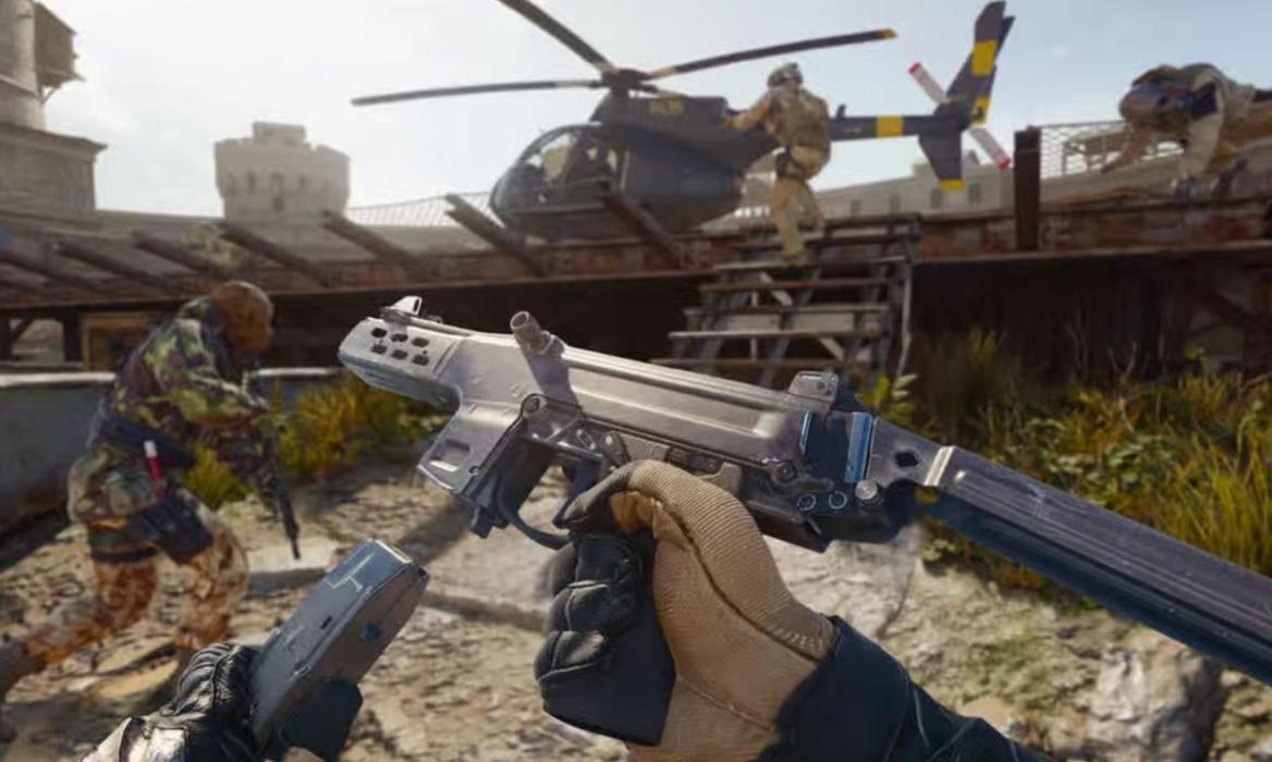 Operator reloading the Ladra in BO6