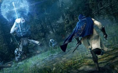 Character running towards Troll in Elden Ring Nightreign