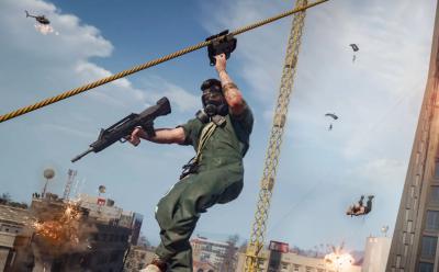 Operating ziplining and using the FFAR 1 in Warzone