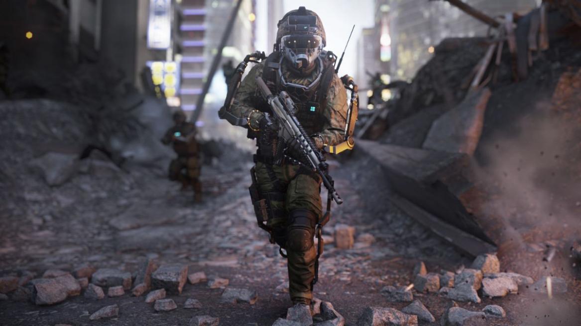 Operator running in Call of Duty: Advanced Warfare