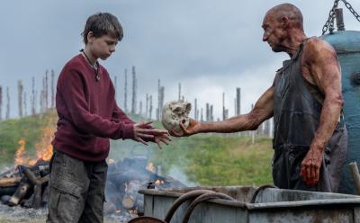 Spike and Dr Ian in 28 Years Later movie