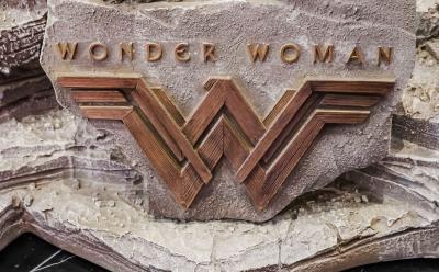 Wonder Woman logo