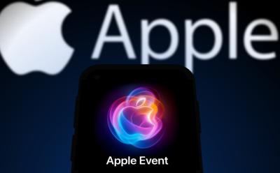 Apple-Glowtime-Event-logi-with-Apple-Branding-at-the-back