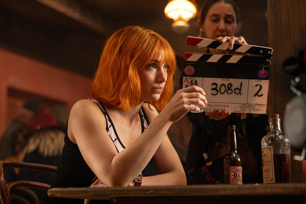 Nami in Whiskey Peak in One Piece live action