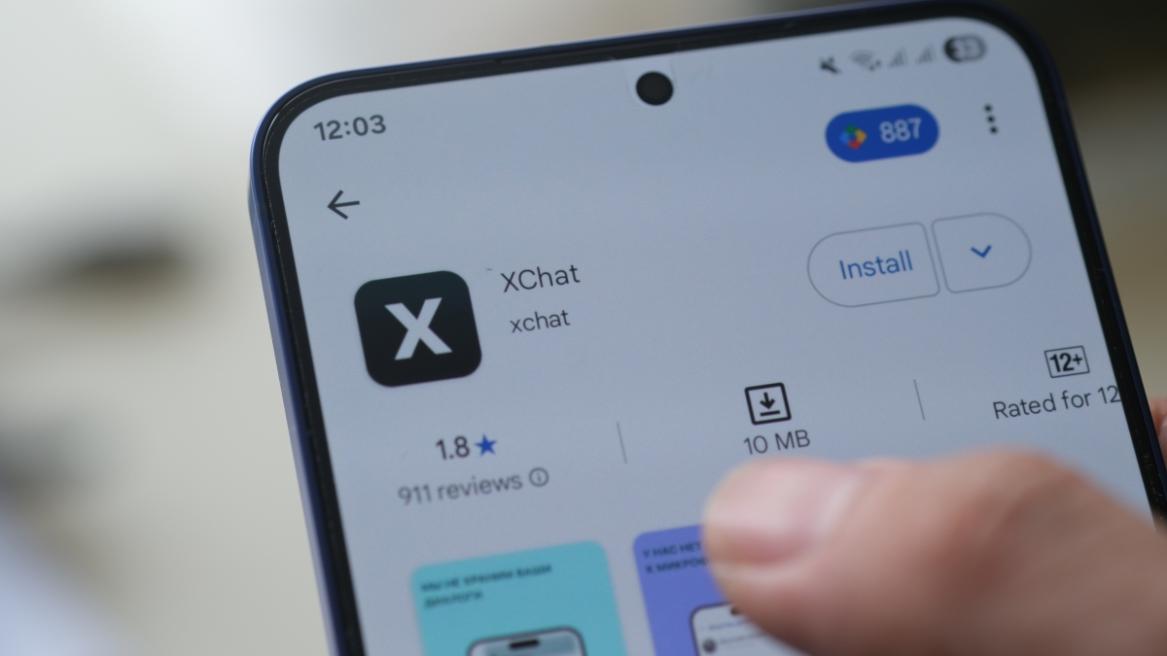 XChat PlayStore Page Open on an Android Device