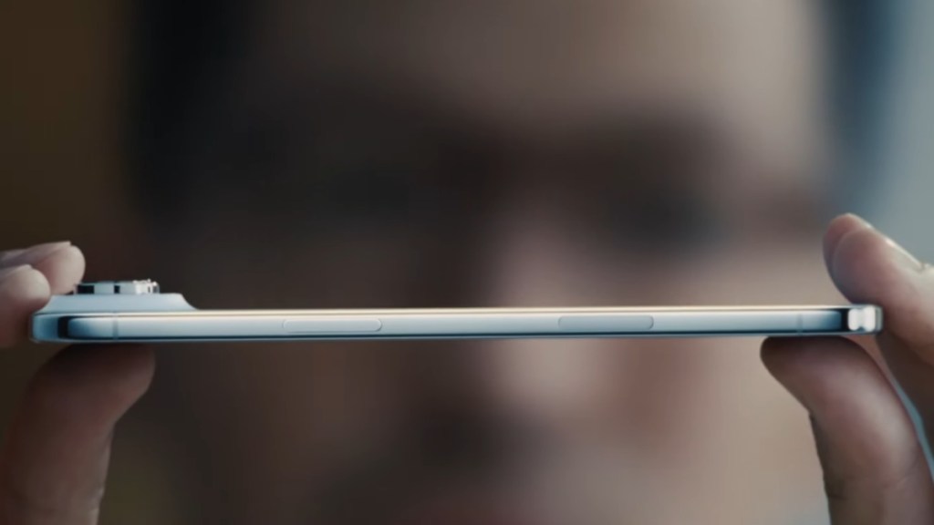iPhone Air Design from the side
