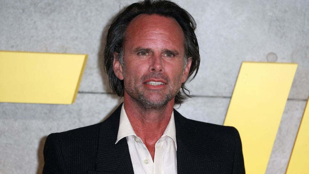 Walton Goggins 
