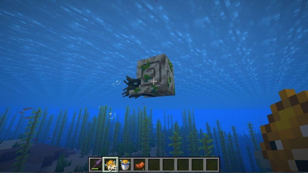How to Tame Zombie Nautilus in Minecraft