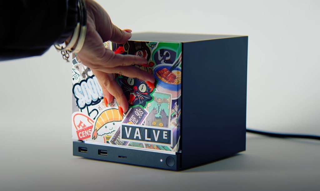 Steam Machine Customizable Front