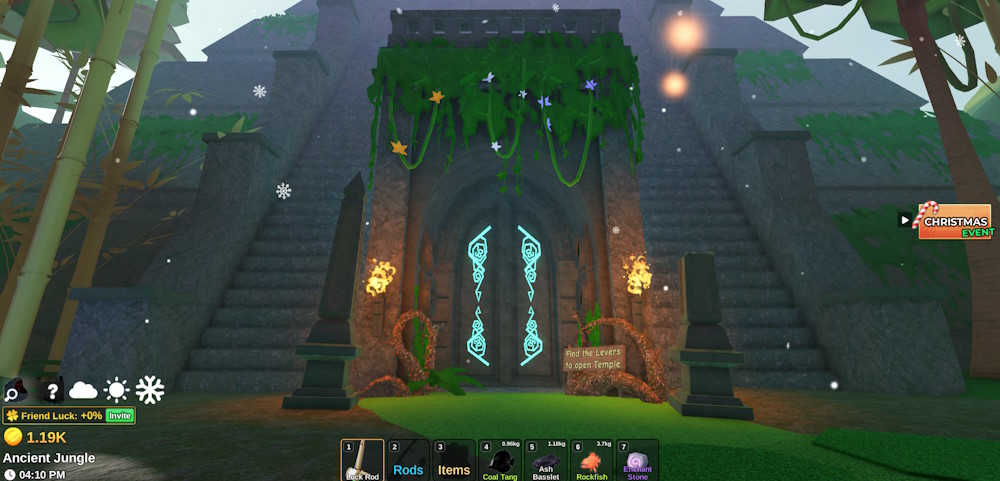 El Maja temple entrance