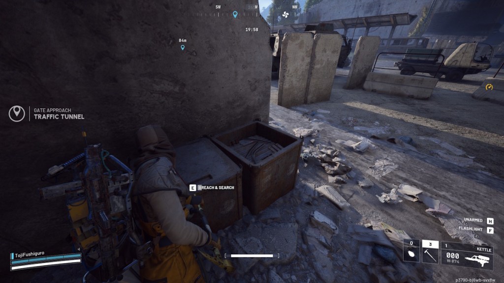 Opening containers inside the traffic tunnel in Arc Raiders