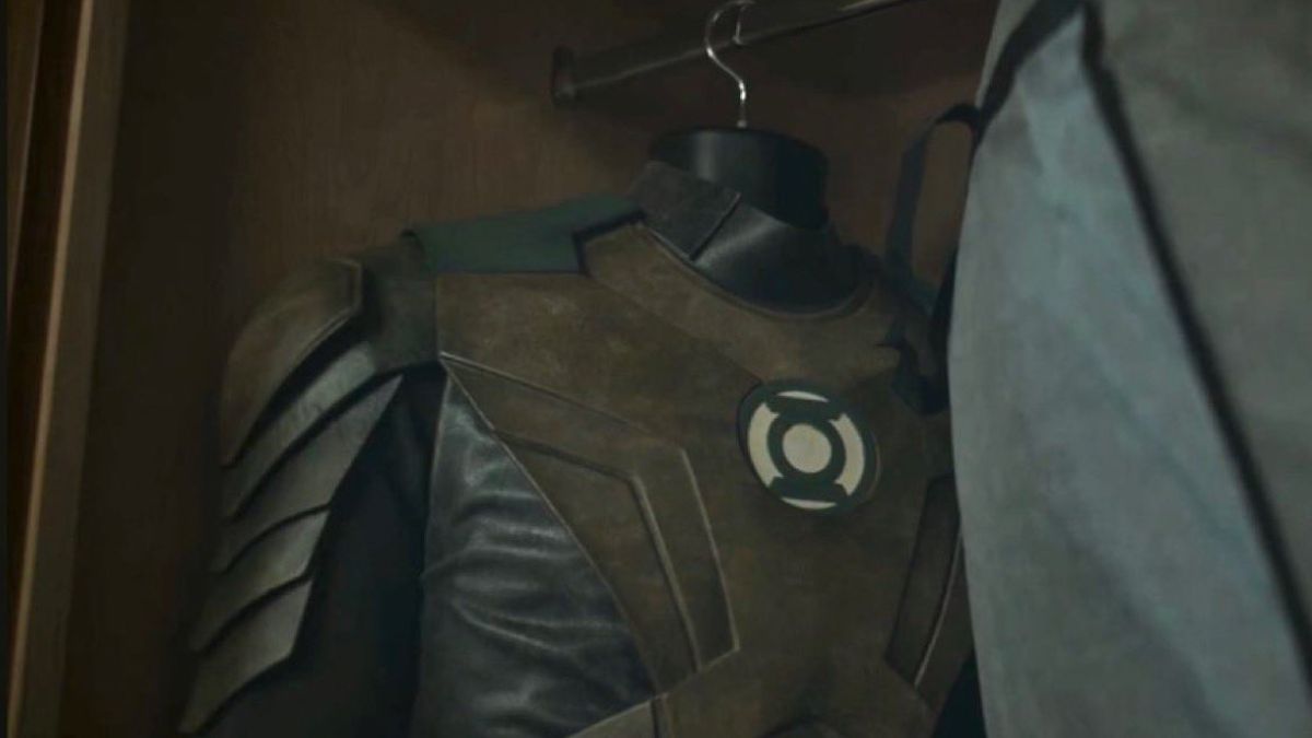Green Lantern suit in Lanterns