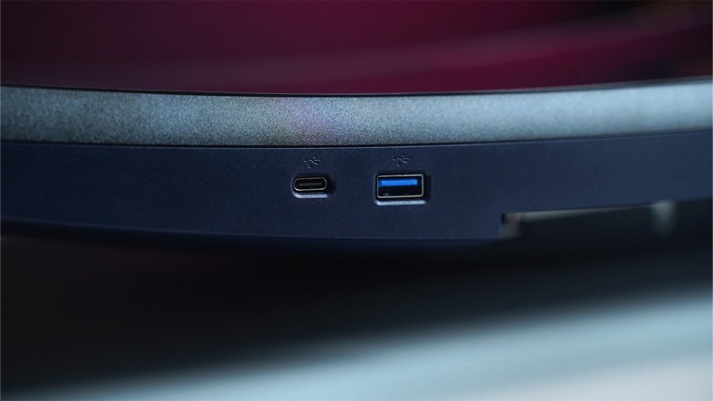 Alienware 34 AW3425DW Output Ports