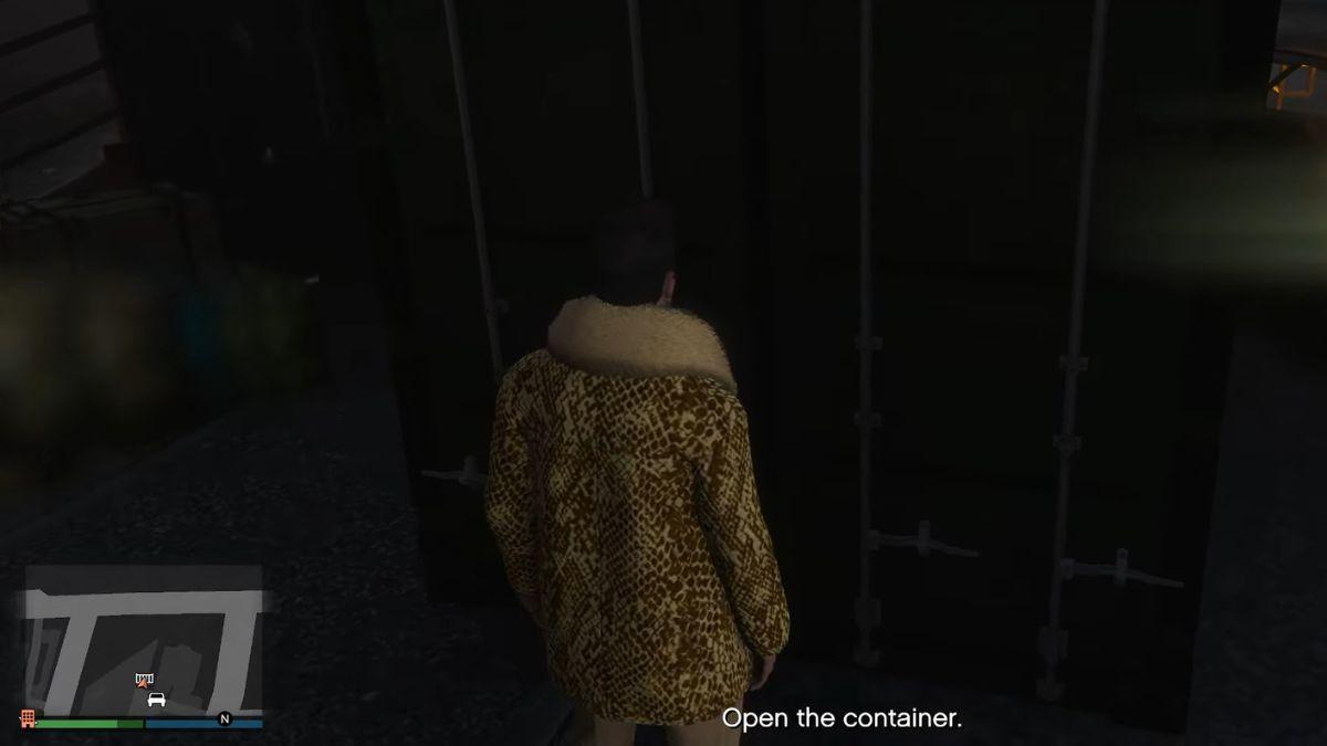 Open the Containers in Del Perro in GTA Online