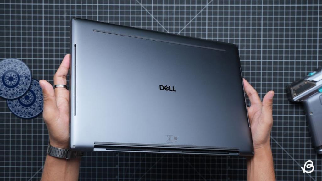 Dell XPS 16 back view