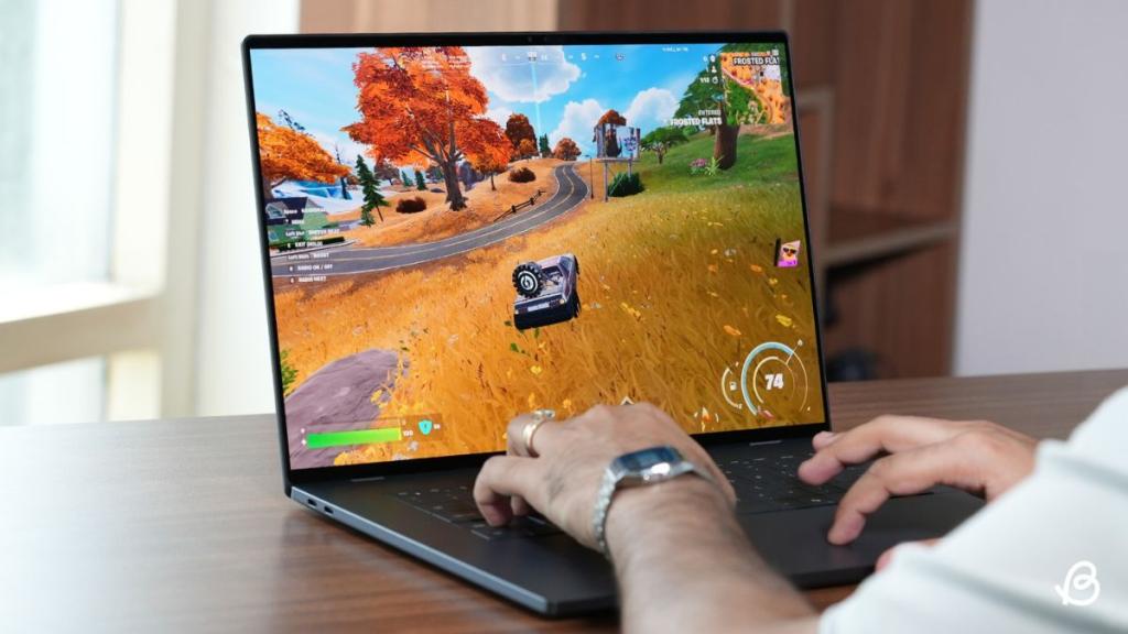Driving a car in Fortnite on Dell XPS 16
